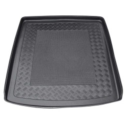 Πατάκι για πορτ - μπαγκάζ για AUDI Q7 (2005-2015) - 5/7 seats - Version intended for models with a rail fixing system. The third