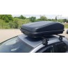 Μπαγκαζιέρα οροφής Junior Easy 145x94x40cm με 85mm στοιχεία στερέωσης με μονόπλευρο άνοιγμα και κλειδί, 420 λίτρα - μαύρη γυαλισ