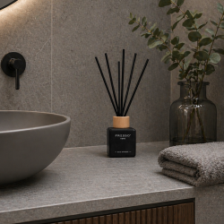 Fresso - Αρωματικό Χώρου με Στικ Cadence 100 ml Premium Home Reed Diffuser με FlowScent, Μαύρο Γυάλινο Μπουκάλι και Μαύρα Στικ α