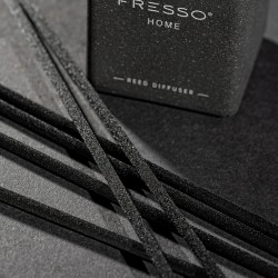 Fresso - Αρωματικό Χώρου με Στικ Molise 100 ml Premium Home Reed Diffuser με FlowScent, Μαύρο Γυάλινο Μπουκάλι και Μαύρα Στικ απ