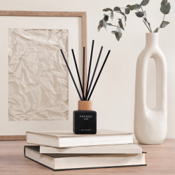 Fresso - Αρωματικό Χώρου με Στικ Amora 100 ml Premium Home Reed Diffuser με FlowScent, Μαύρο Γυάλινο Μπουκάλι και Μαύρα Στικ από