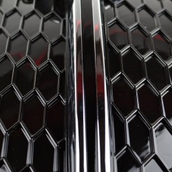 Δίχτυ Προφυλακτήρα Εμπρός Πλαινό Για Για Audi Q3 8U 11-15 RSQ3 Look Γυαλιστερό Μαύρο / Χρώμιο Αριστερό & Δεξί 2 Τεμάχια